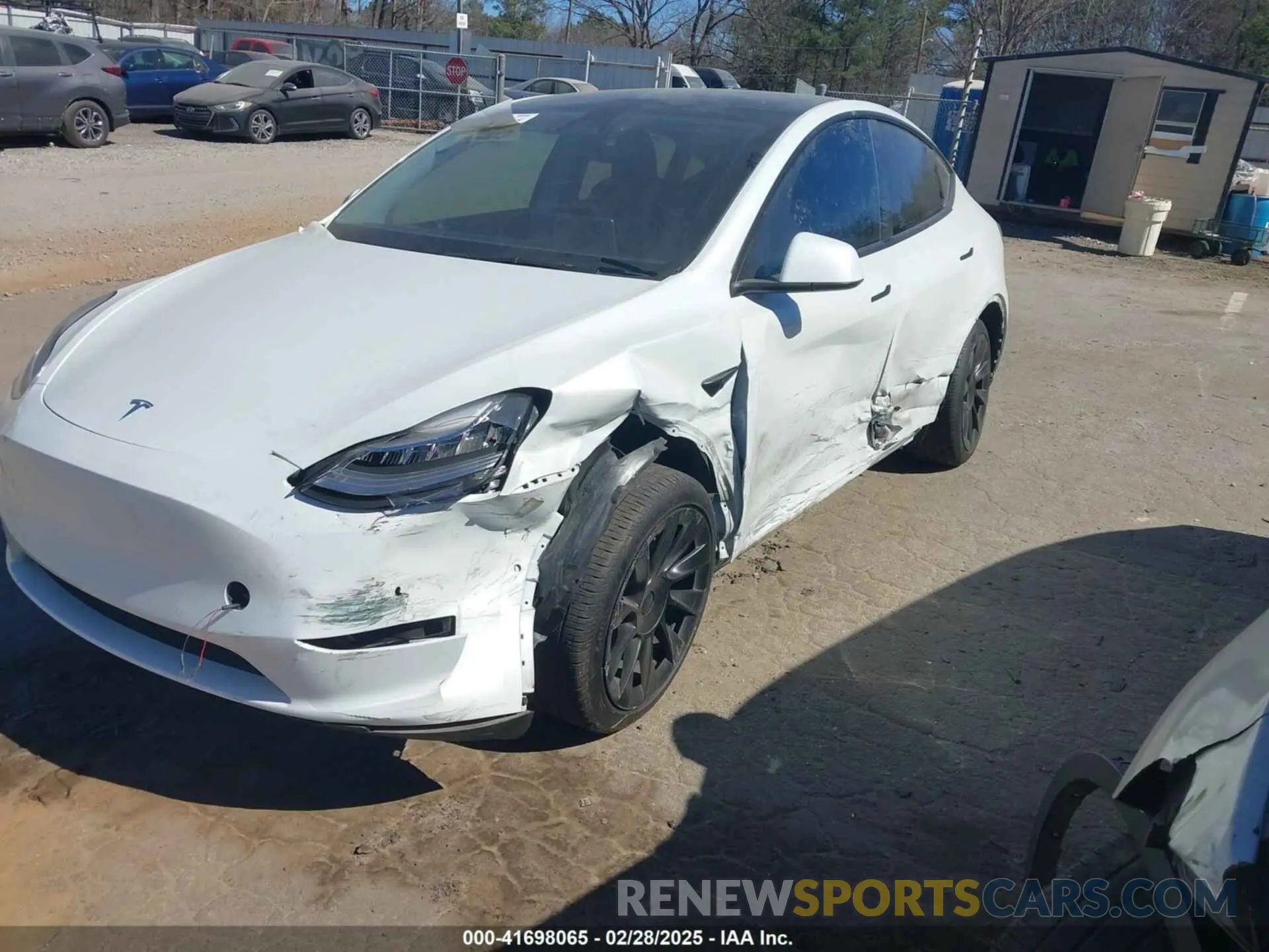 6 Photograph of a damaged car 5YJYGDEE8MF125104 TESLA MODEL Y 2021