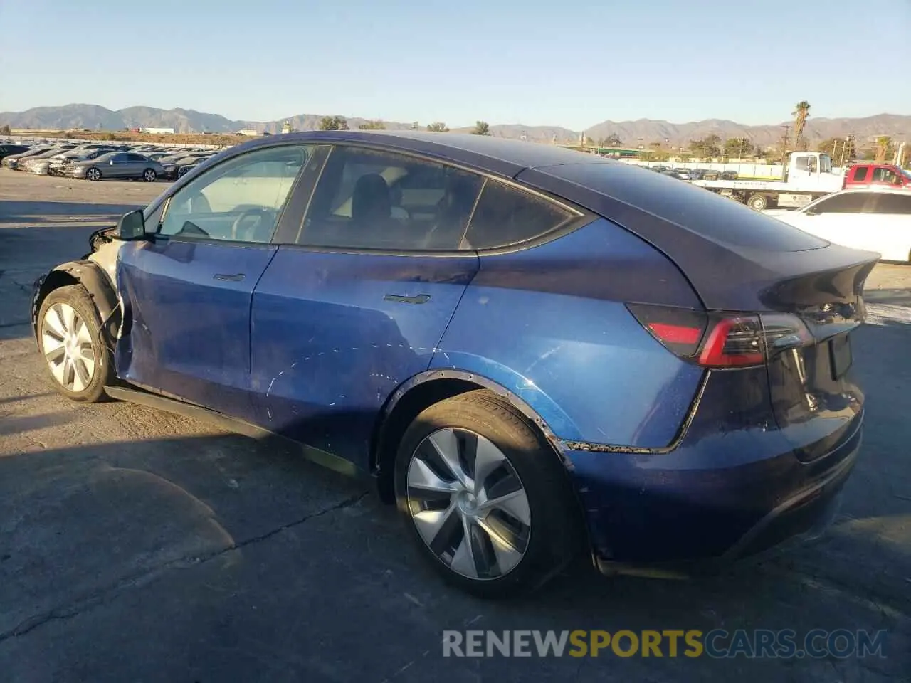 2 Photograph of a damaged car 5YJYGDEE8MF148849 TESLA MODEL Y 2021