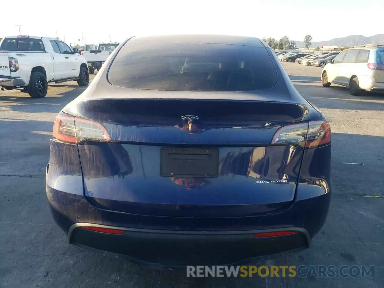 6 Photograph of a damaged car 5YJYGDEE8MF148849 TESLA MODEL Y 2021
