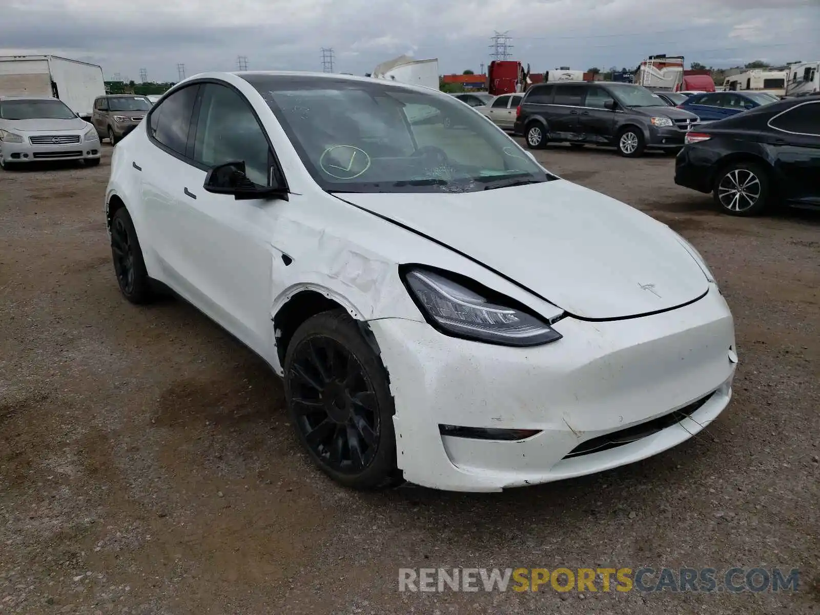 1 Photograph of a damaged car 5YJYGDEE8MF204000 TESLA MODEL Y 2021