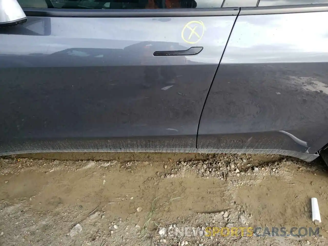 12 Photograph of a damaged car 5YJYGDEE8MF204580 TESLA MODEL Y 2021