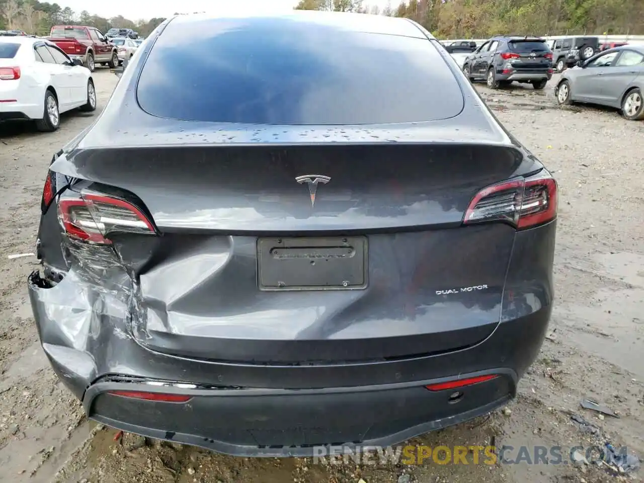 6 Photograph of a damaged car 5YJYGDEE8MF204580 TESLA MODEL Y 2021