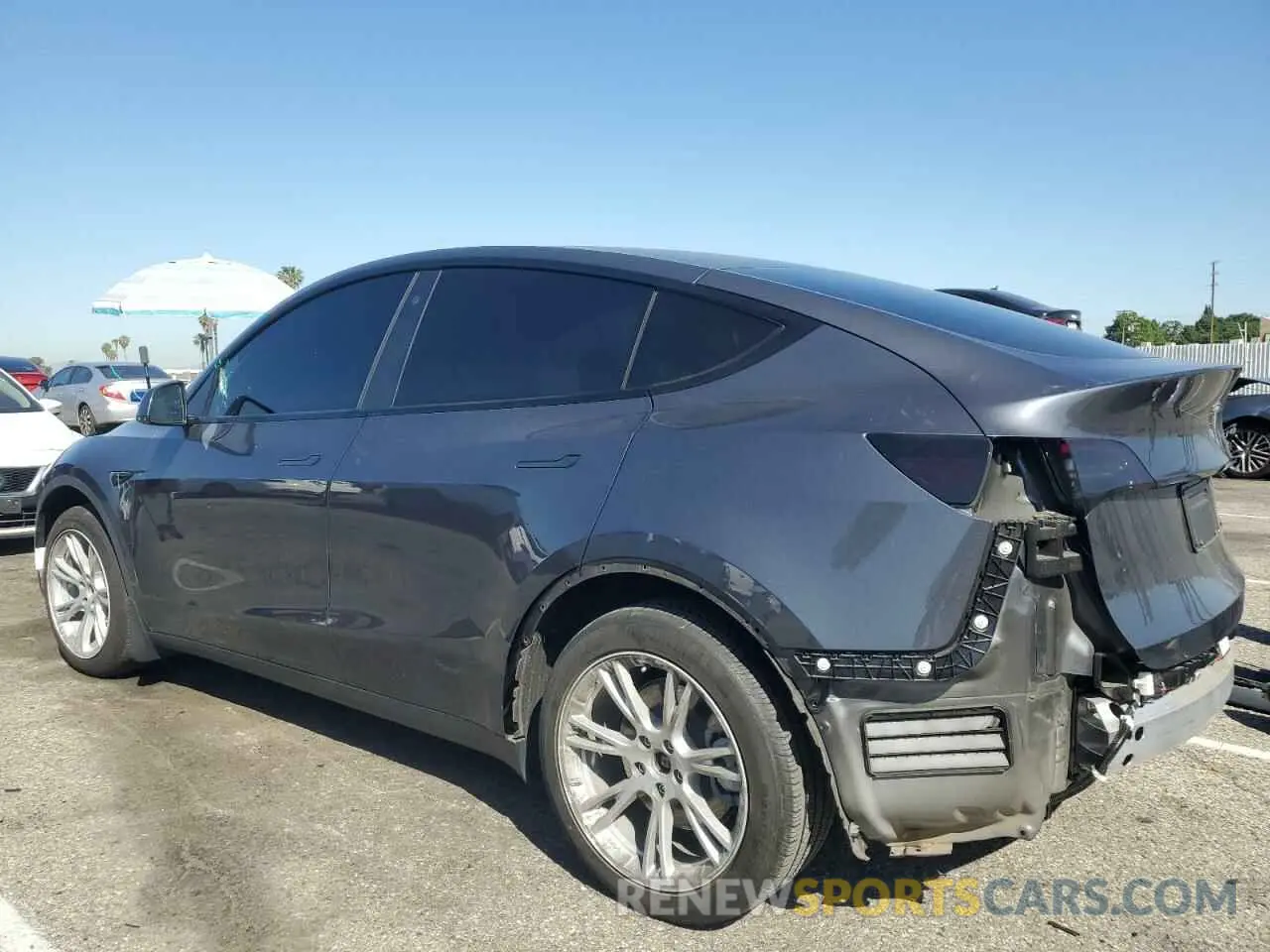 2 Photograph of a damaged car 5YJYGDEE8MF206555 TESLA MODEL Y 2021
