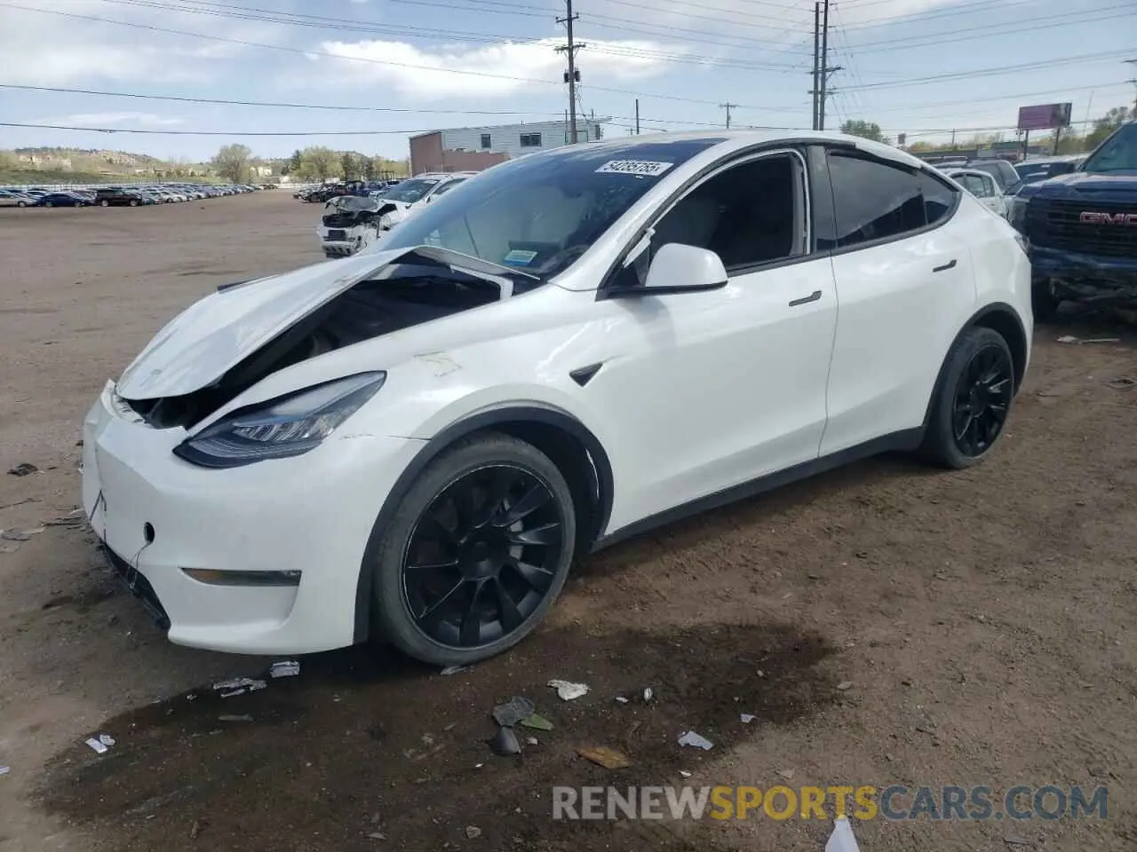 1 Photograph of a damaged car 5YJYGDEE8MF207009 TESLA MODEL Y 2021