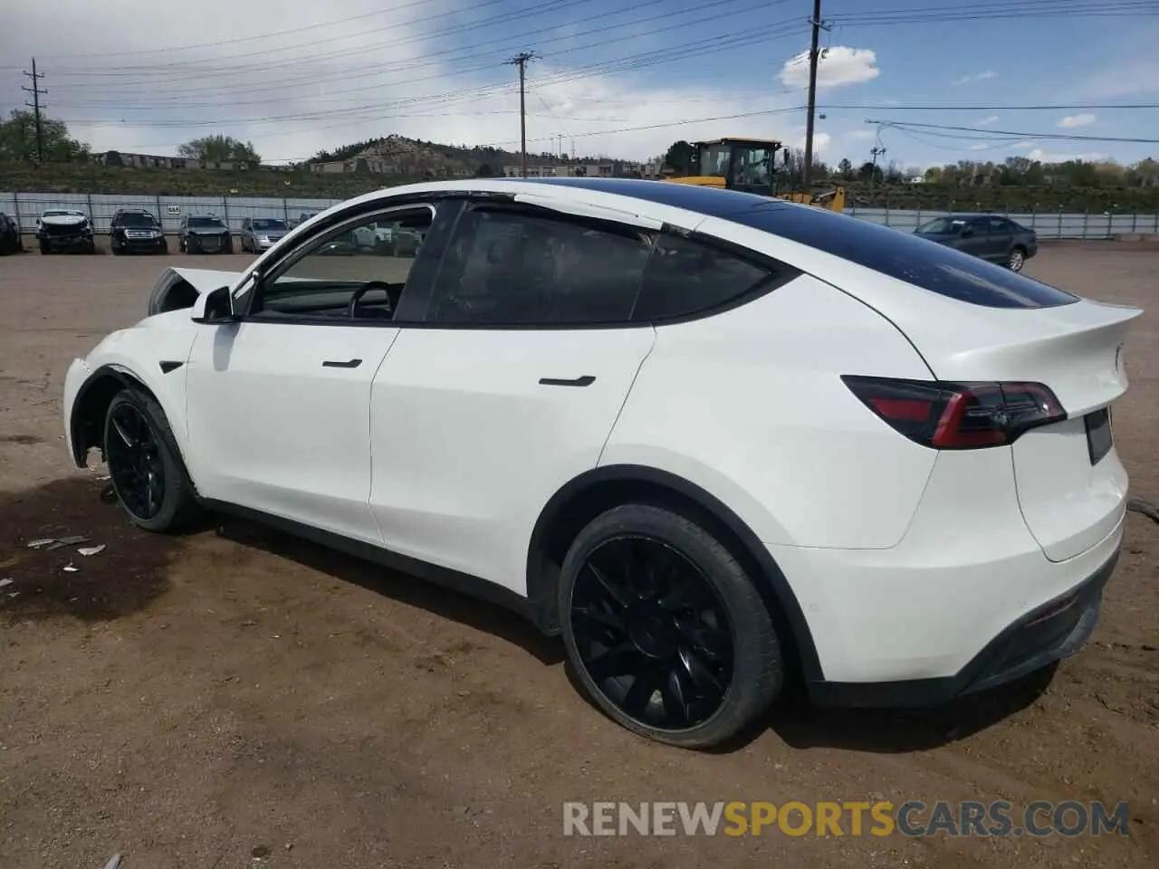 2 Photograph of a damaged car 5YJYGDEE8MF207009 TESLA MODEL Y 2021