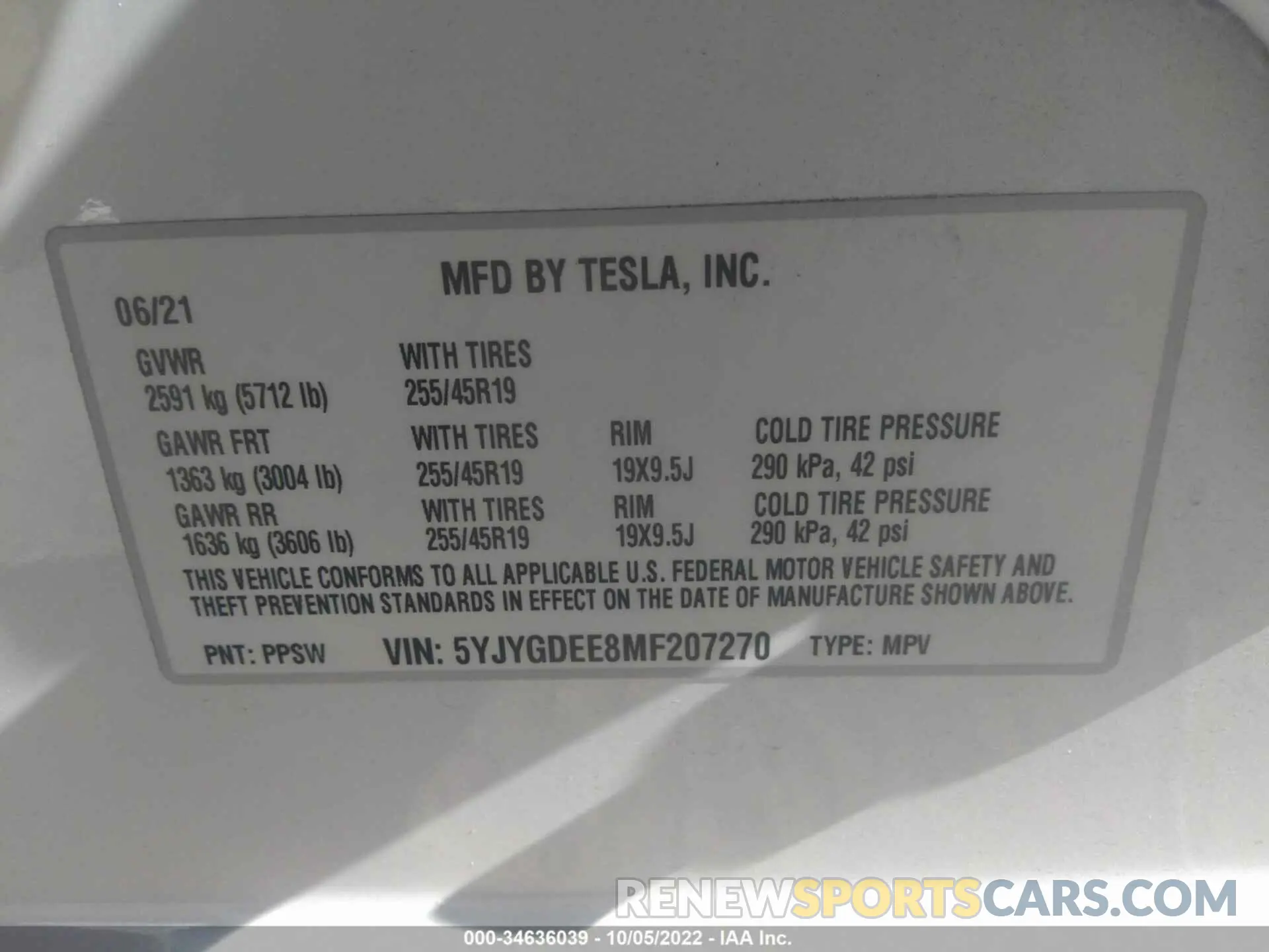 9 Photograph of a damaged car 5YJYGDEE8MF207270 TESLA MODEL Y 2021