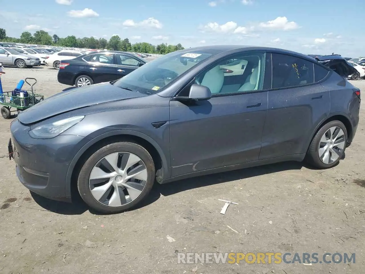 1 Photograph of a damaged car 5YJYGDEE8MF210444 TESLA MODEL Y 2021