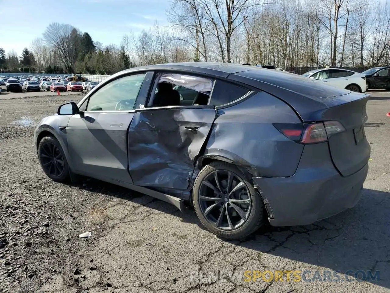 2 Photograph of a damaged car 5YJYGDEE8MF217460 TESLA MODEL Y 2021