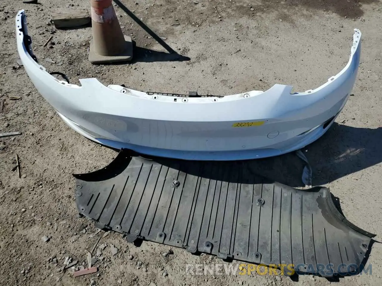 12 Photograph of a damaged car 5YJYGDEE8MF249079 TESLA MODEL Y 2021
