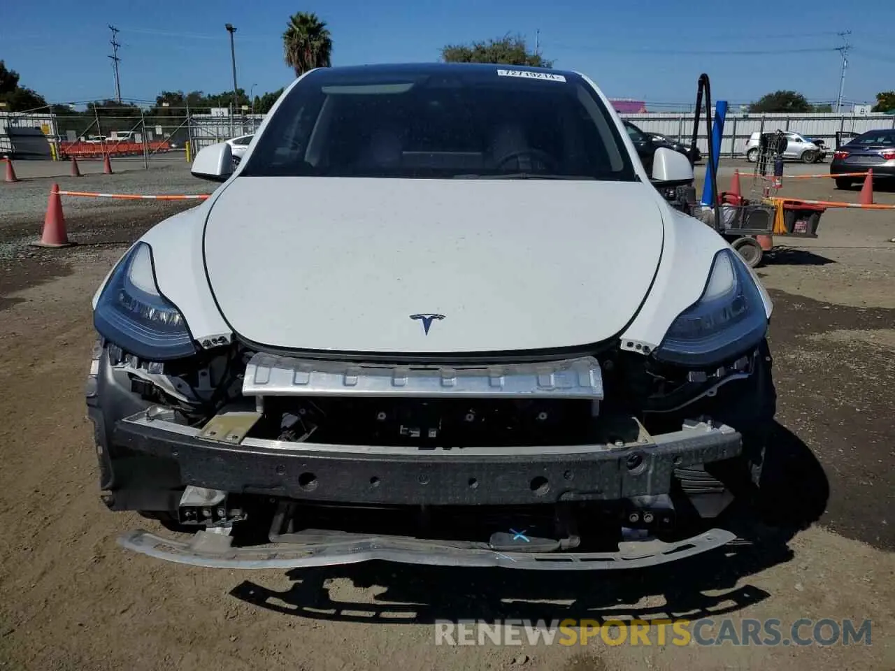 5 Photograph of a damaged car 5YJYGDEE8MF249079 TESLA MODEL Y 2021