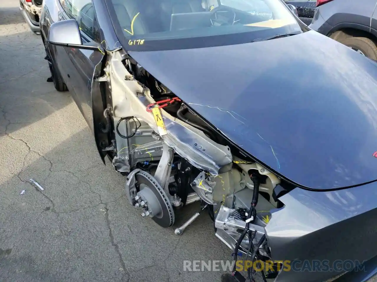 9 Photograph of a damaged car 5YJYGDEE8MF274905 TESLA MODEL Y 2021