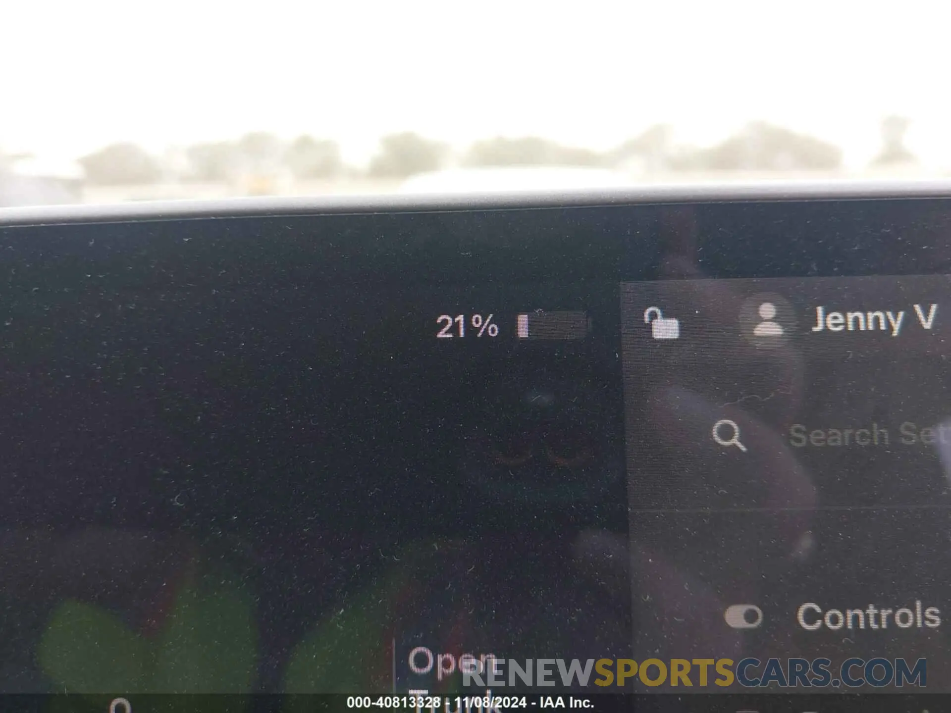 17 Photograph of a damaged car 5YJYGDEE8MF281224 TESLA MODEL Y 2021