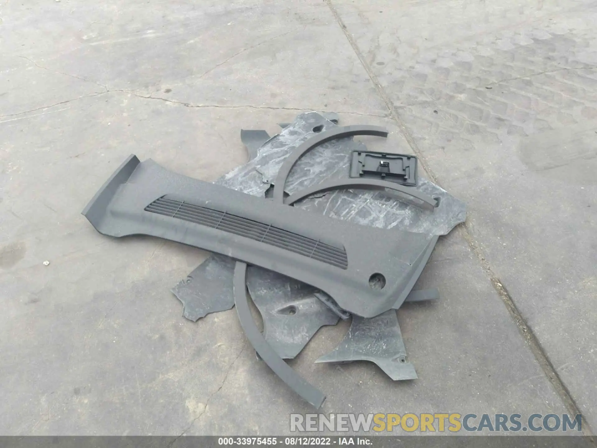 11 Photograph of a damaged car 5YJYGDEE8MF284494 TESLA MODEL Y 2021