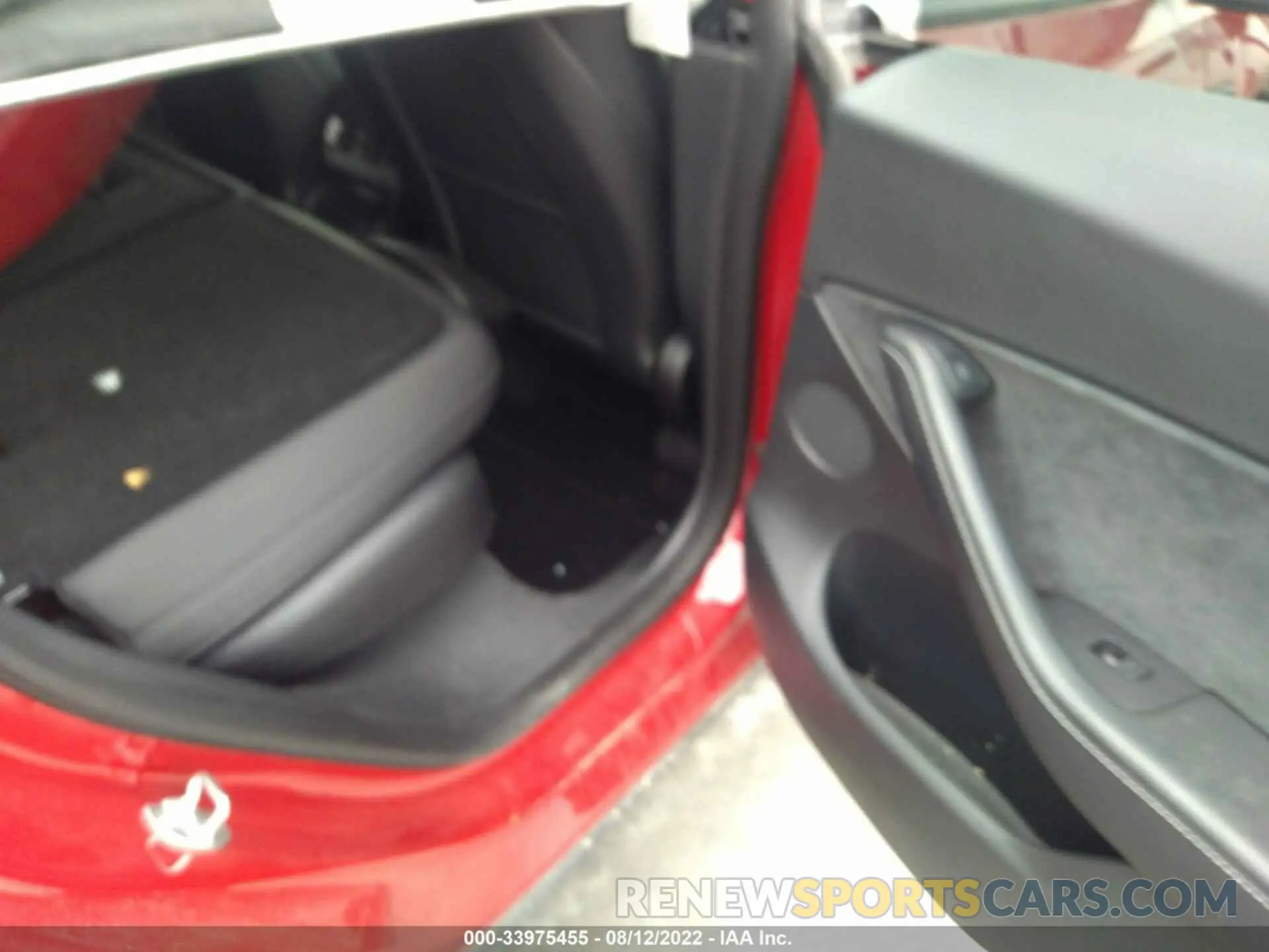 8 Photograph of a damaged car 5YJYGDEE8MF284494 TESLA MODEL Y 2021
