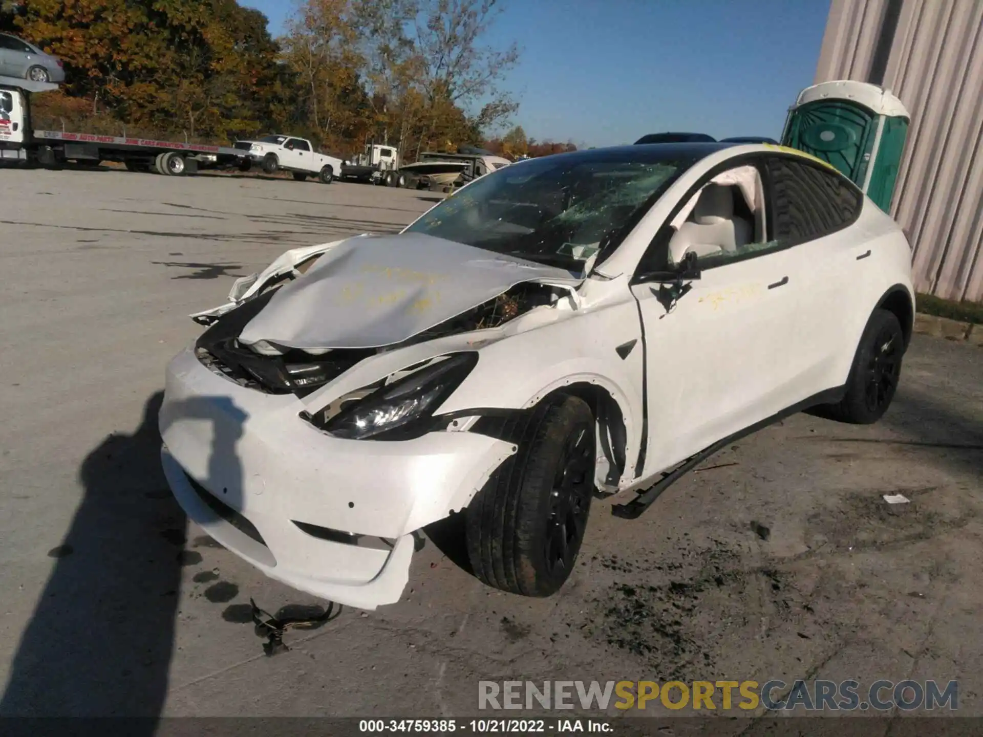 2 Photograph of a damaged car 5YJYGDEE8MF303643 TESLA MODEL Y 2021