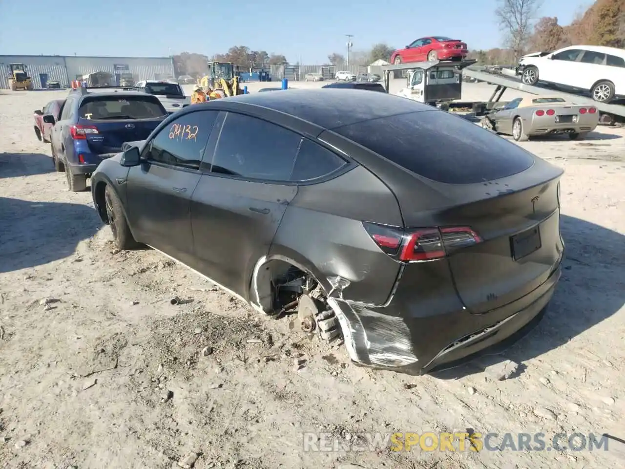 3 Photograph of a damaged car 5YJYGDEE8MF306591 TESLA MODEL Y 2021