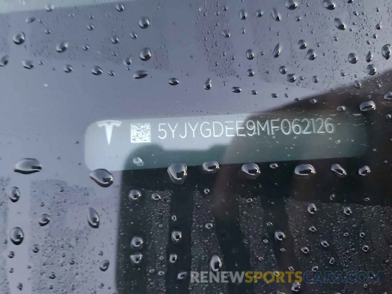 13 Photograph of a damaged car 5YJYGDEE9MF062126 TESLA MODEL Y 2021