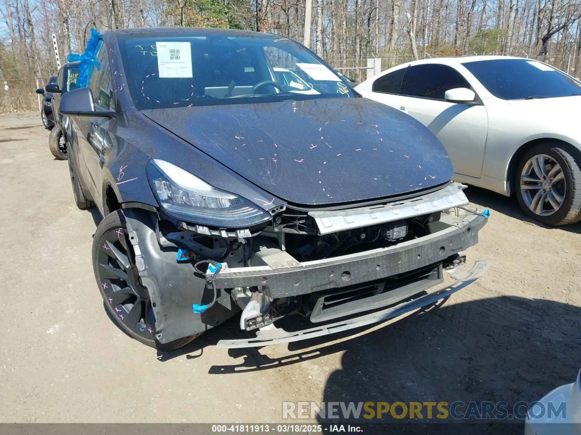 13 Photograph of a damaged car 5YJYGDEE9MF062580 TESLA MODEL Y 2021