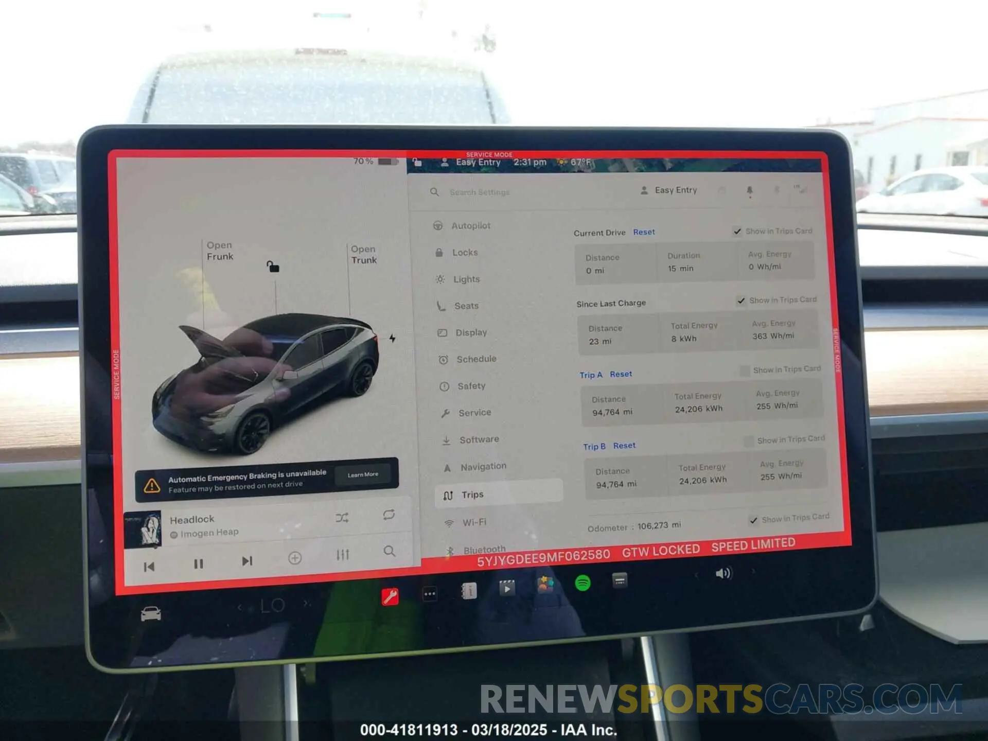 19 Photograph of a damaged car 5YJYGDEE9MF062580 TESLA MODEL Y 2021