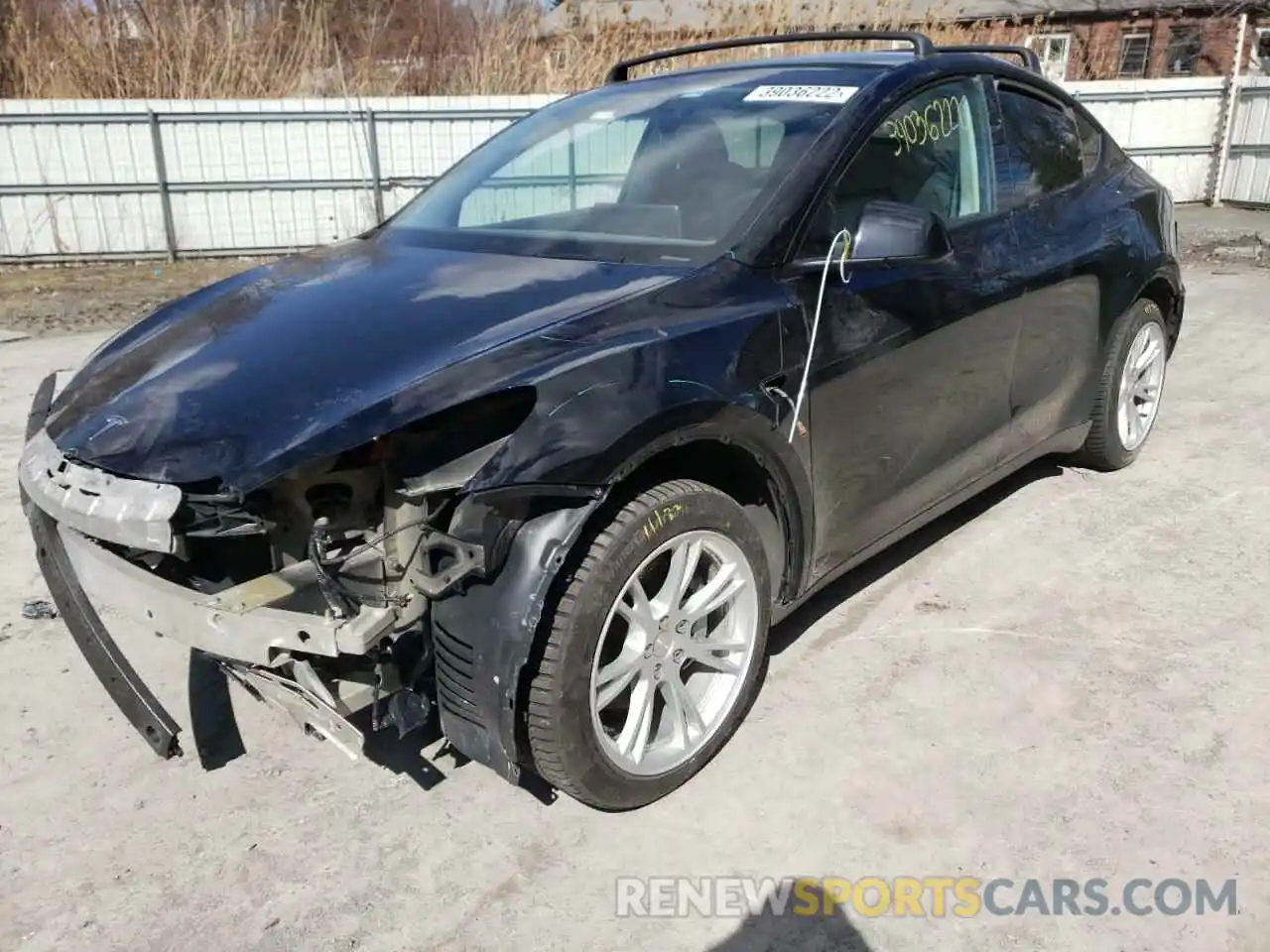 2 Photograph of a damaged car 5YJYGDEE9MF066564 TESLA MODEL Y 2021