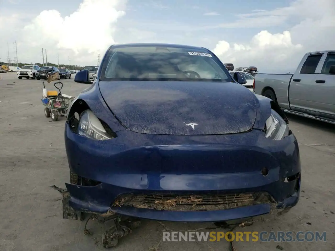 5 Photograph of a damaged car 5YJYGDEE9MF074664 TESLA MODEL Y 2021
