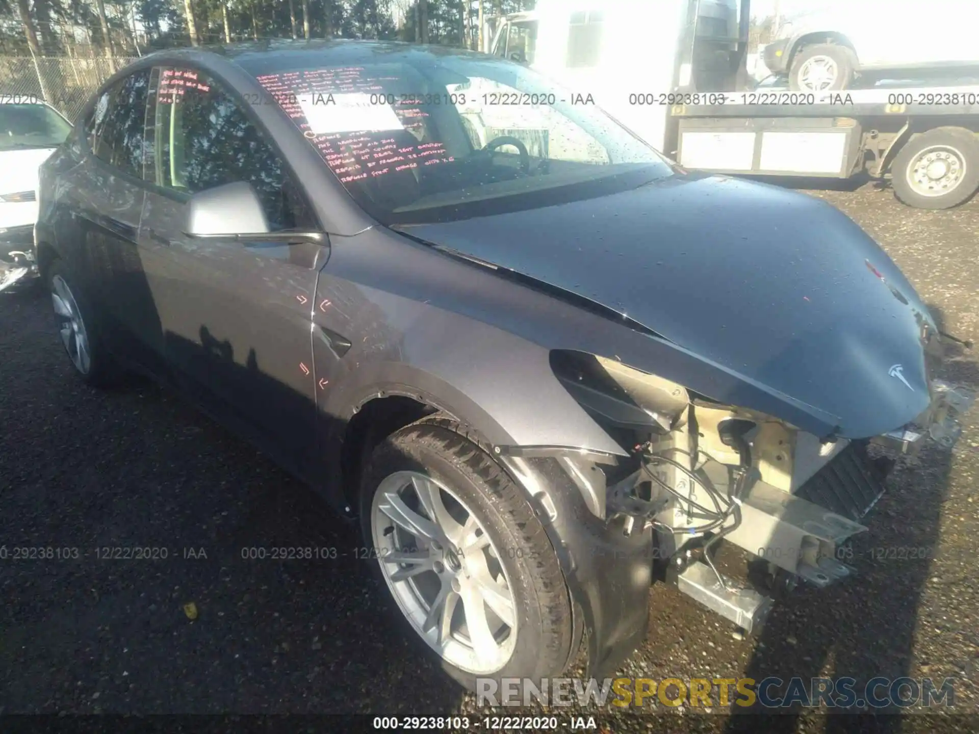 1 Photograph of a damaged car 5YJYGDEE9MF077242 TESLA MODEL Y 2021