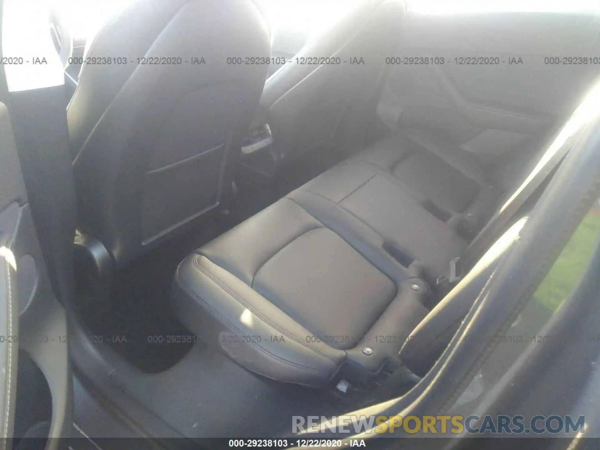 8 Photograph of a damaged car 5YJYGDEE9MF077242 TESLA MODEL Y 2021