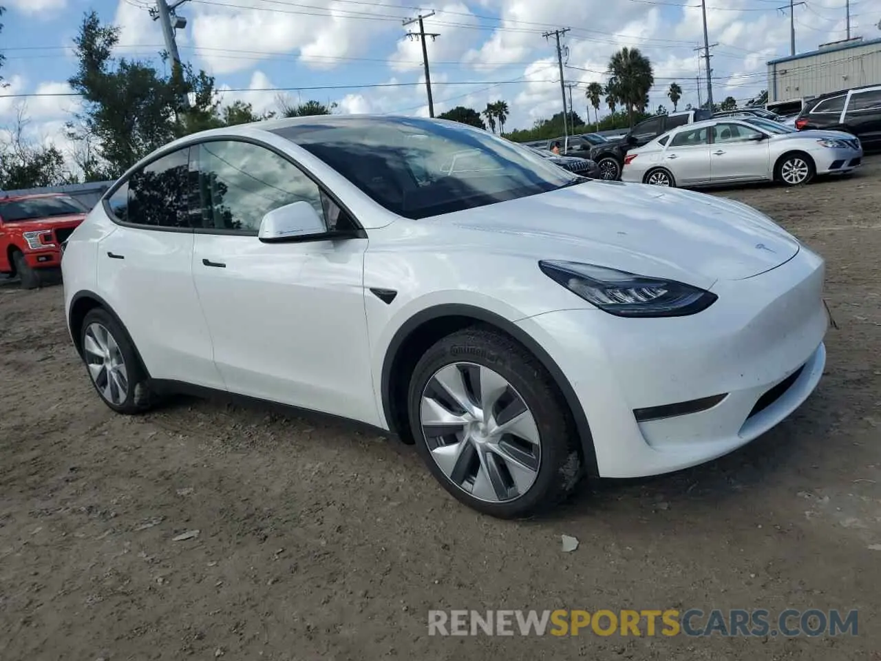 4 Photograph of a damaged car 5YJYGDEE9MF077726 TESLA MODEL Y 2021