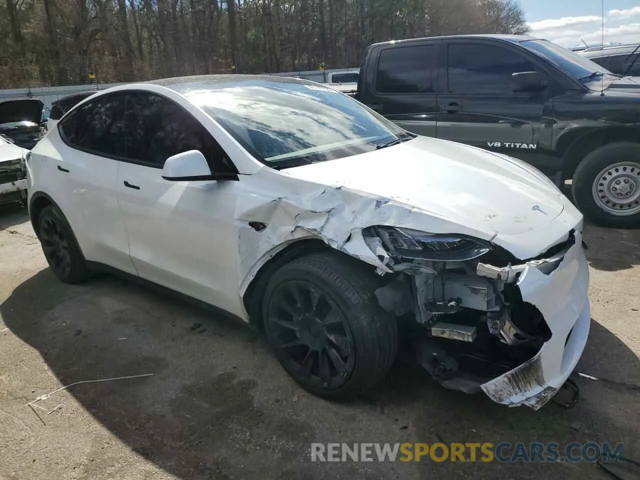 4 Photograph of a damaged car 5YJYGDEE9MF080349 TESLA MODEL Y 2021