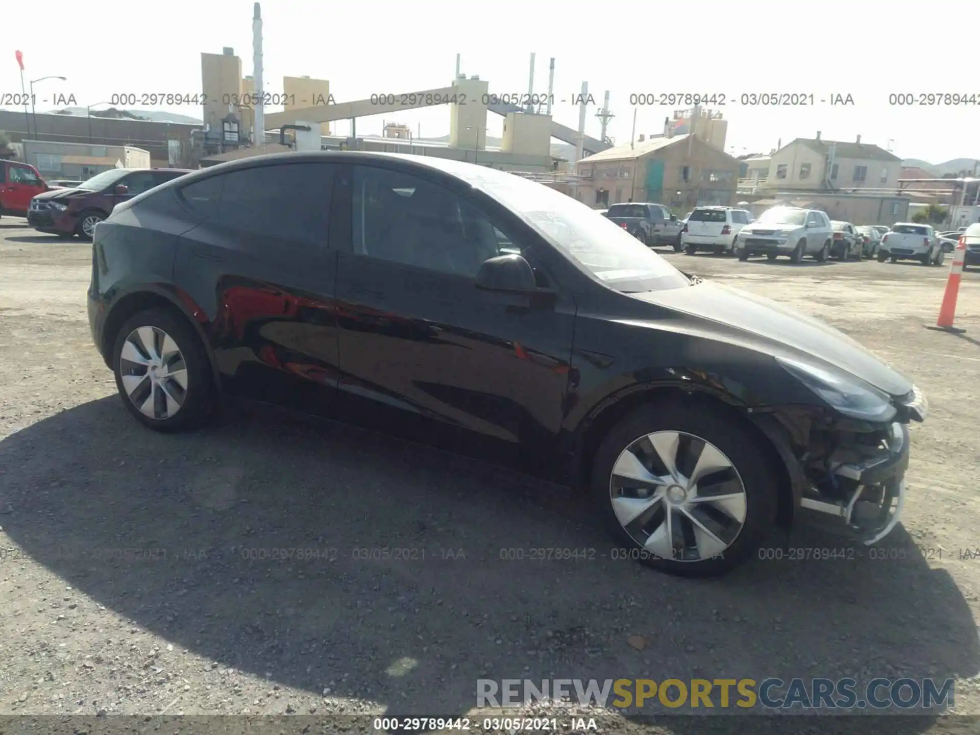 1 Photograph of a damaged car 5YJYGDEE9MF093649 TESLA MODEL Y 2021