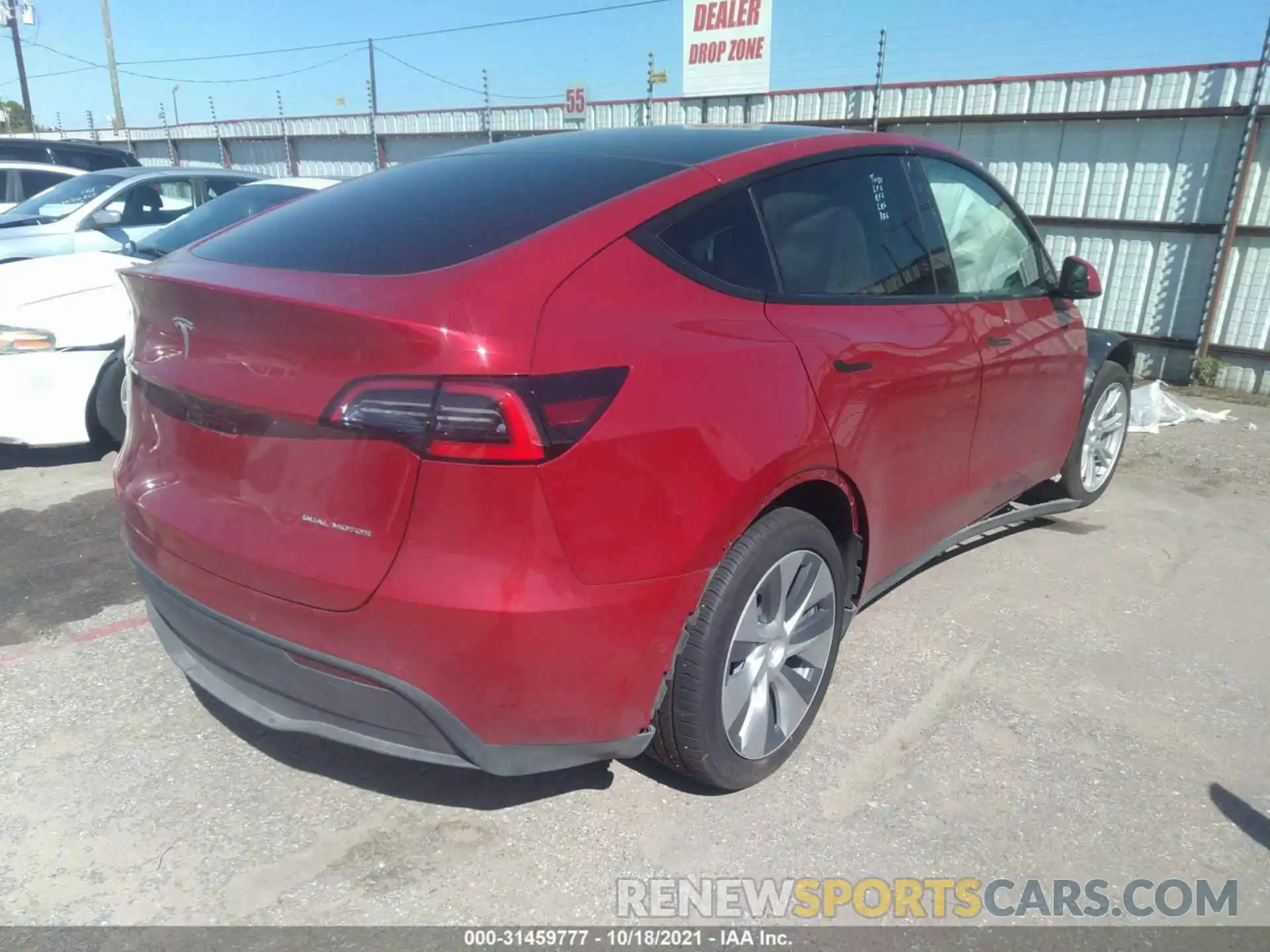 4 Photograph of a damaged car 5YJYGDEE9MF105329 TESLA MODEL Y 2021