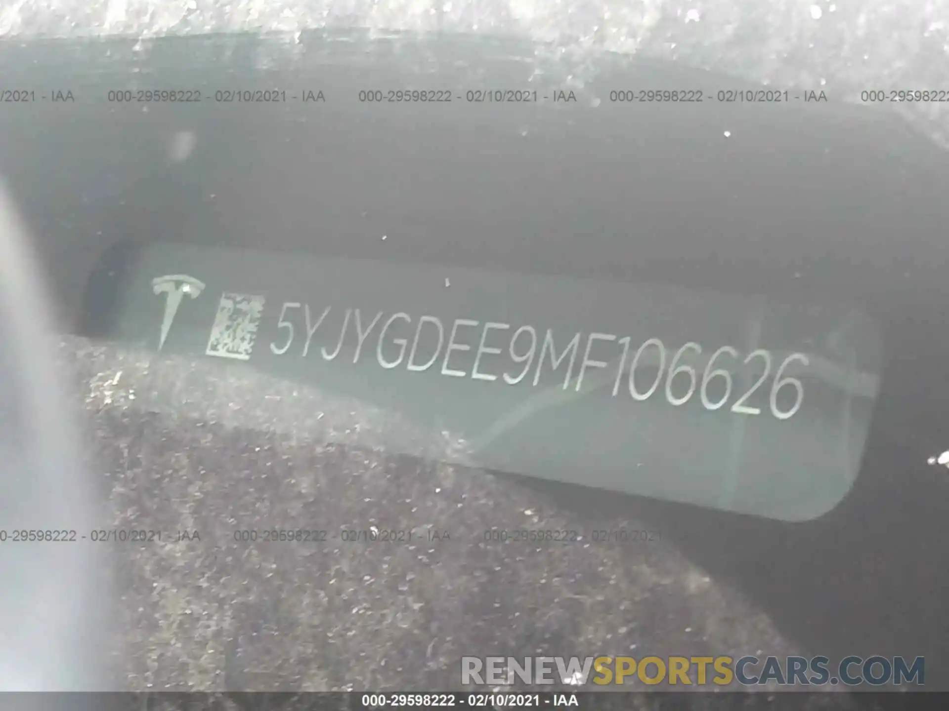 9 Photograph of a damaged car 5YJYGDEE9MF106626 TESLA MODEL Y 2021