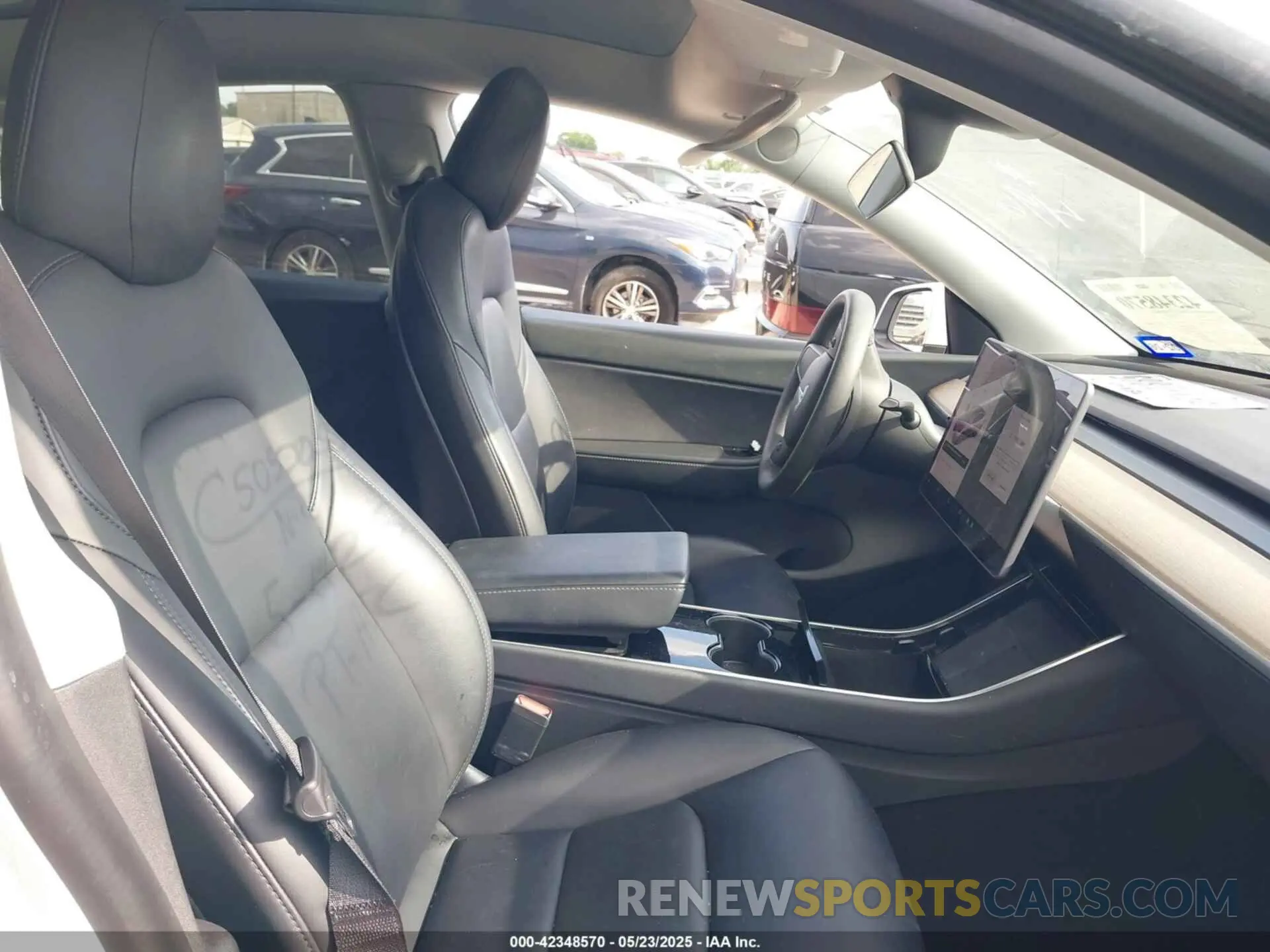 5 Photograph of a damaged car 5YJYGDEE9MF114967 TESLA MODEL Y 2021