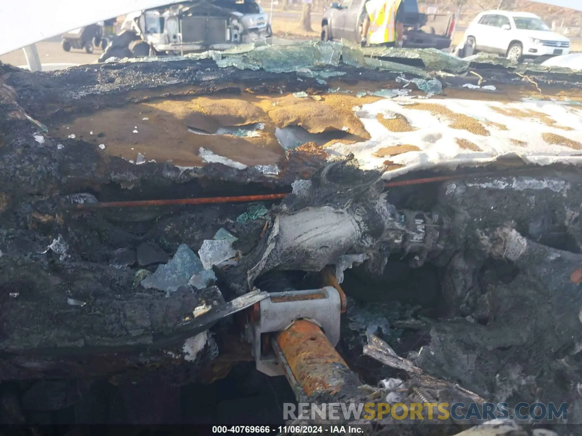 7 Photograph of a damaged car 5YJYGDEE9MF117903 TESLA MODEL Y 2021
