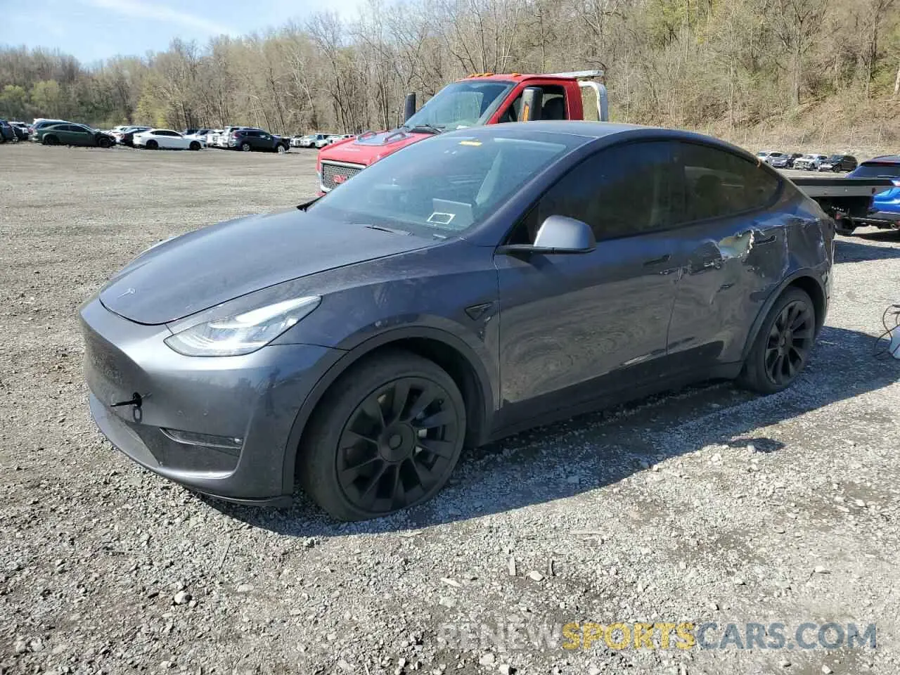 1 Photograph of a damaged car 5YJYGDEE9MF119974 TESLA MODEL Y 2021