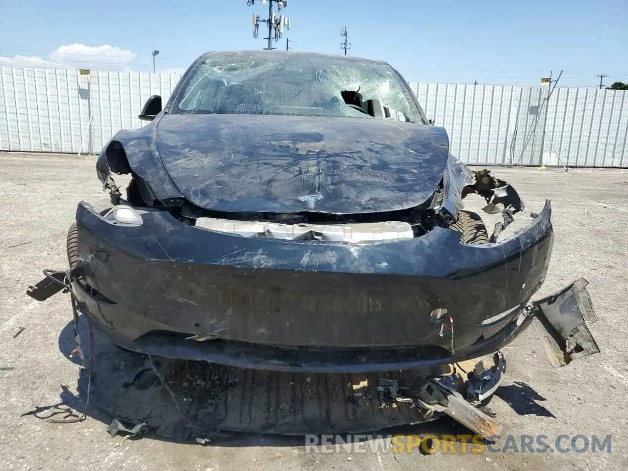 5 Photograph of a damaged car 5YJYGDEE9MF148472 TESLA MODEL Y 2021
