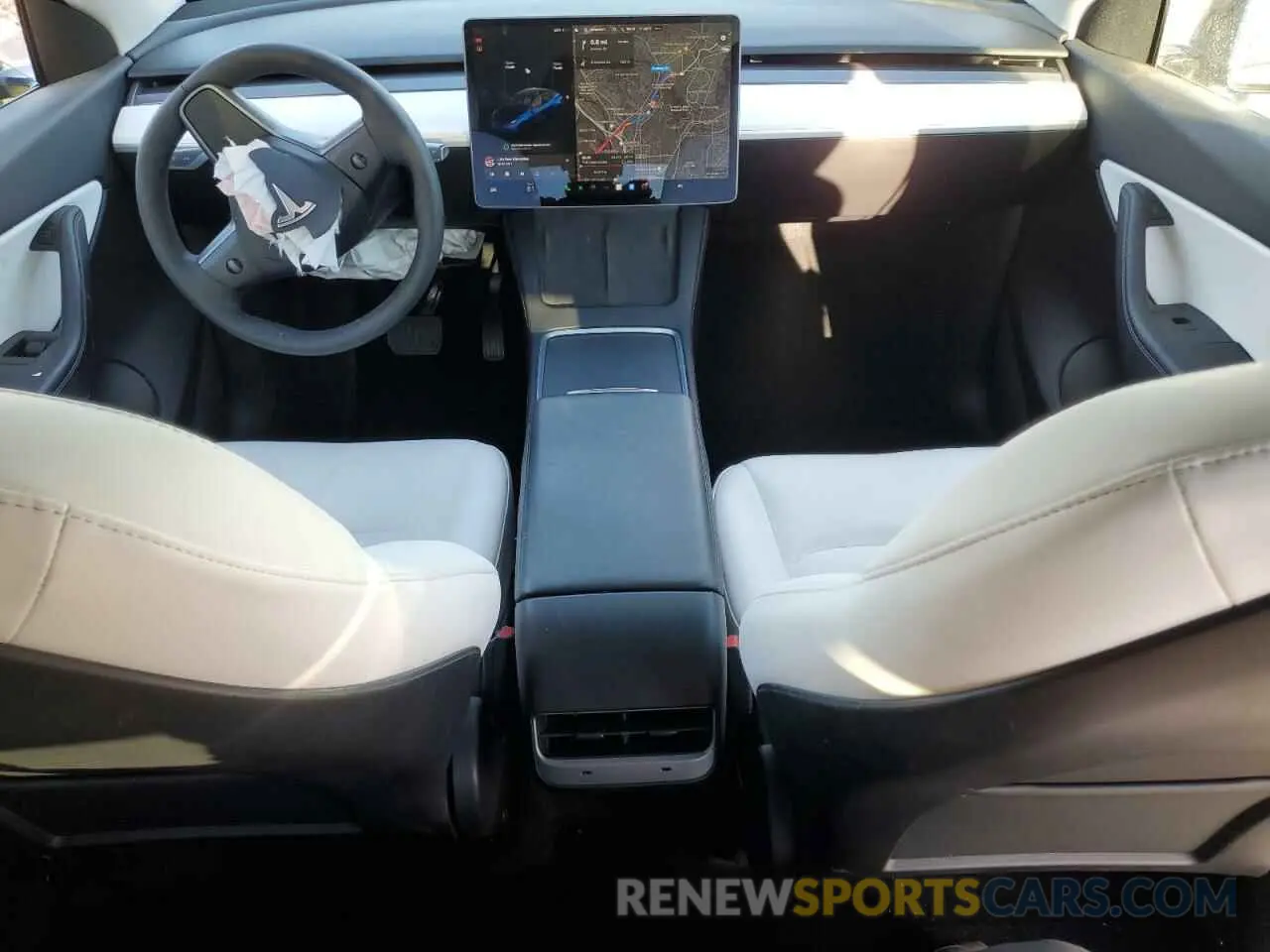 8 Photograph of a damaged car 5YJYGDEE9MF158144 TESLA MODEL Y 2021