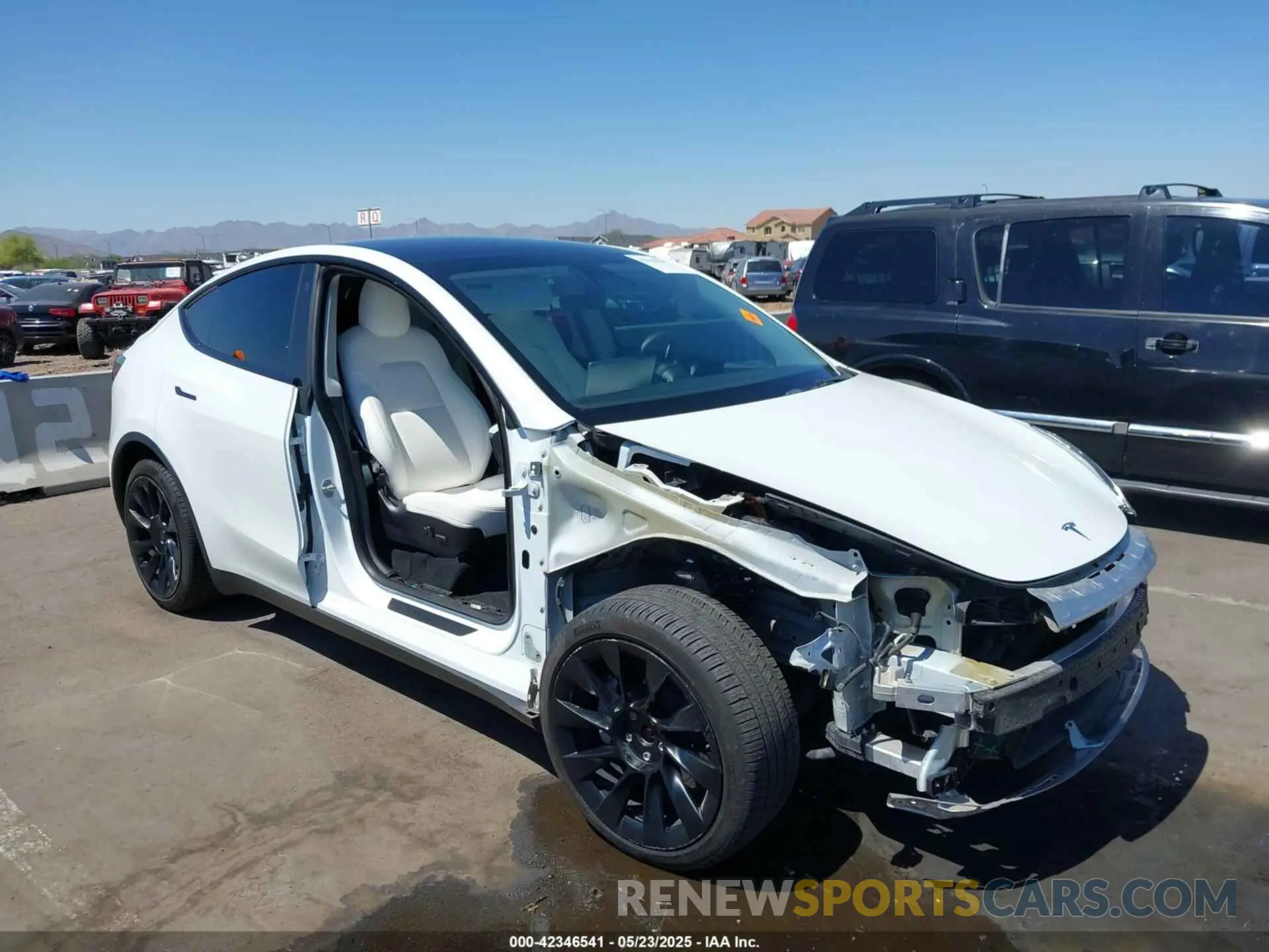 6 Photograph of a damaged car 5YJYGDEE9MF158242 TESLA MODEL Y 2021