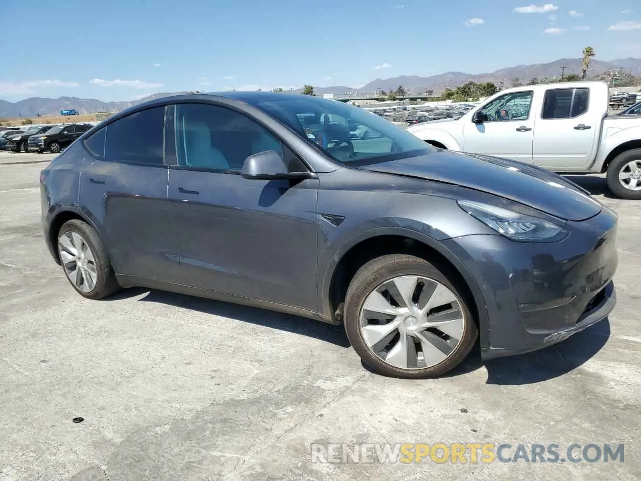 4 Photograph of a damaged car 5YJYGDEE9MF161898 TESLA MODEL Y 2021