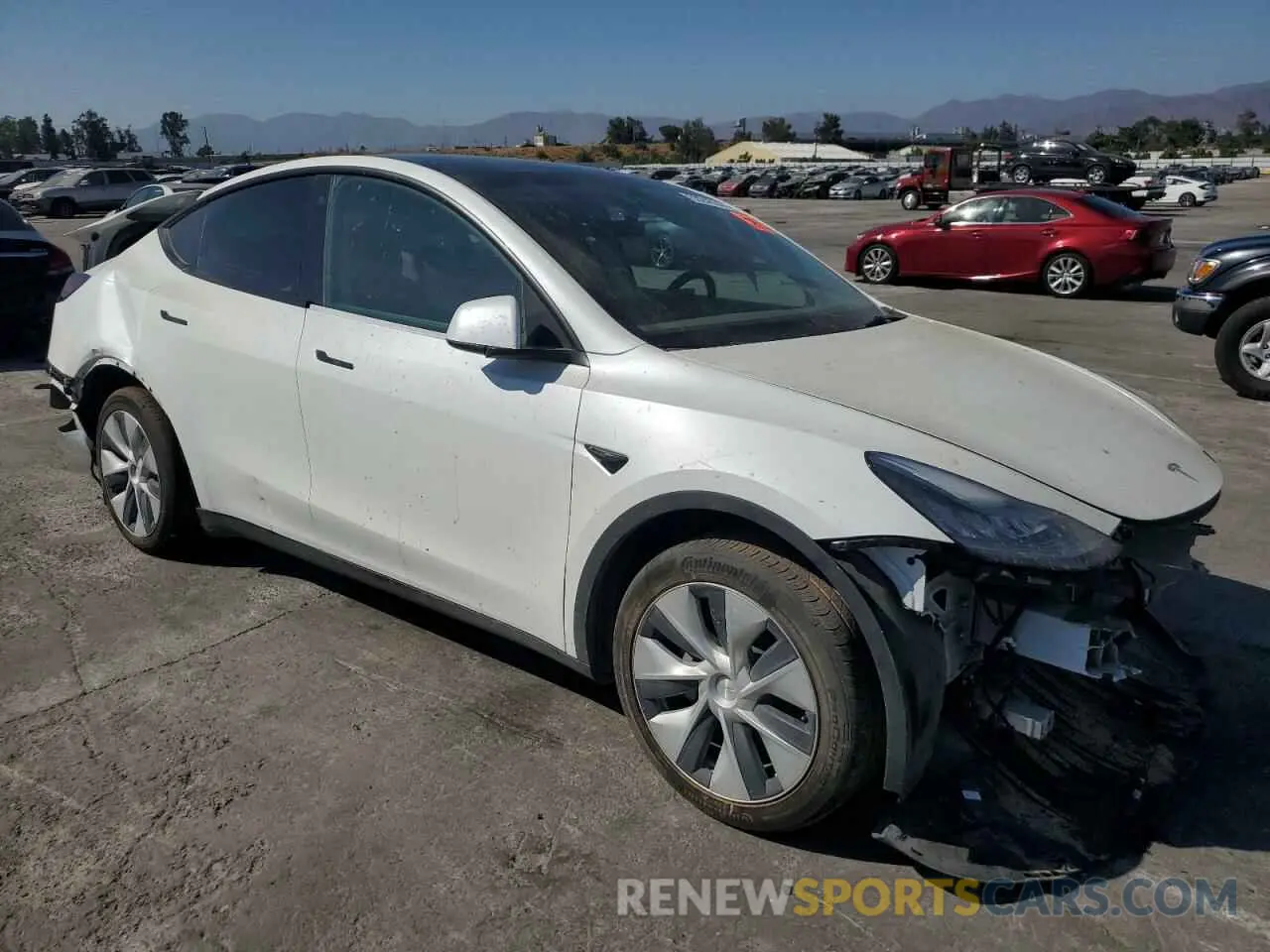 4 Photograph of a damaged car 5YJYGDEE9MF182394 TESLA MODEL Y 2021