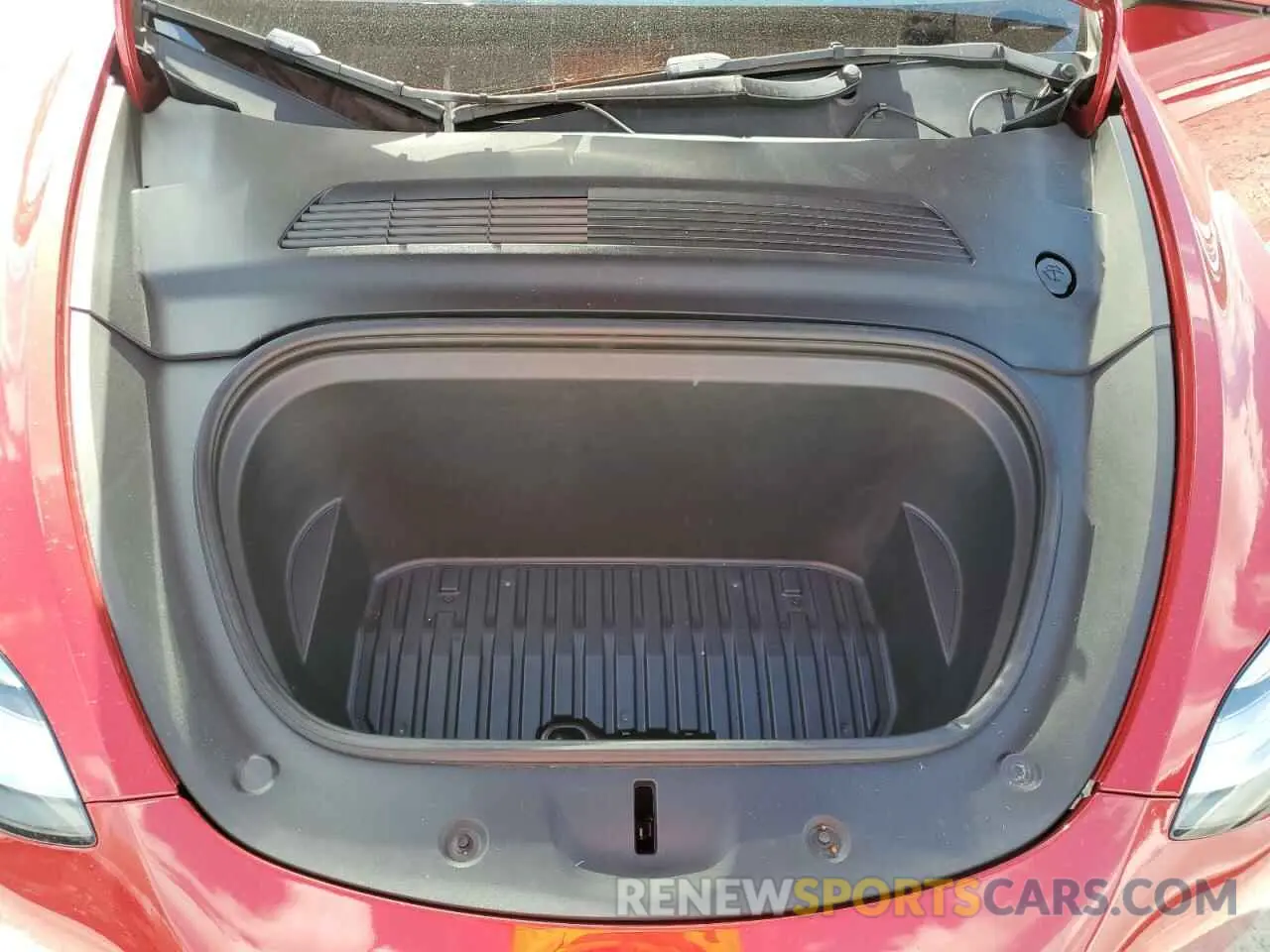 12 Photograph of a damaged car 5YJYGDEE9MF182492 TESLA MODEL Y 2021