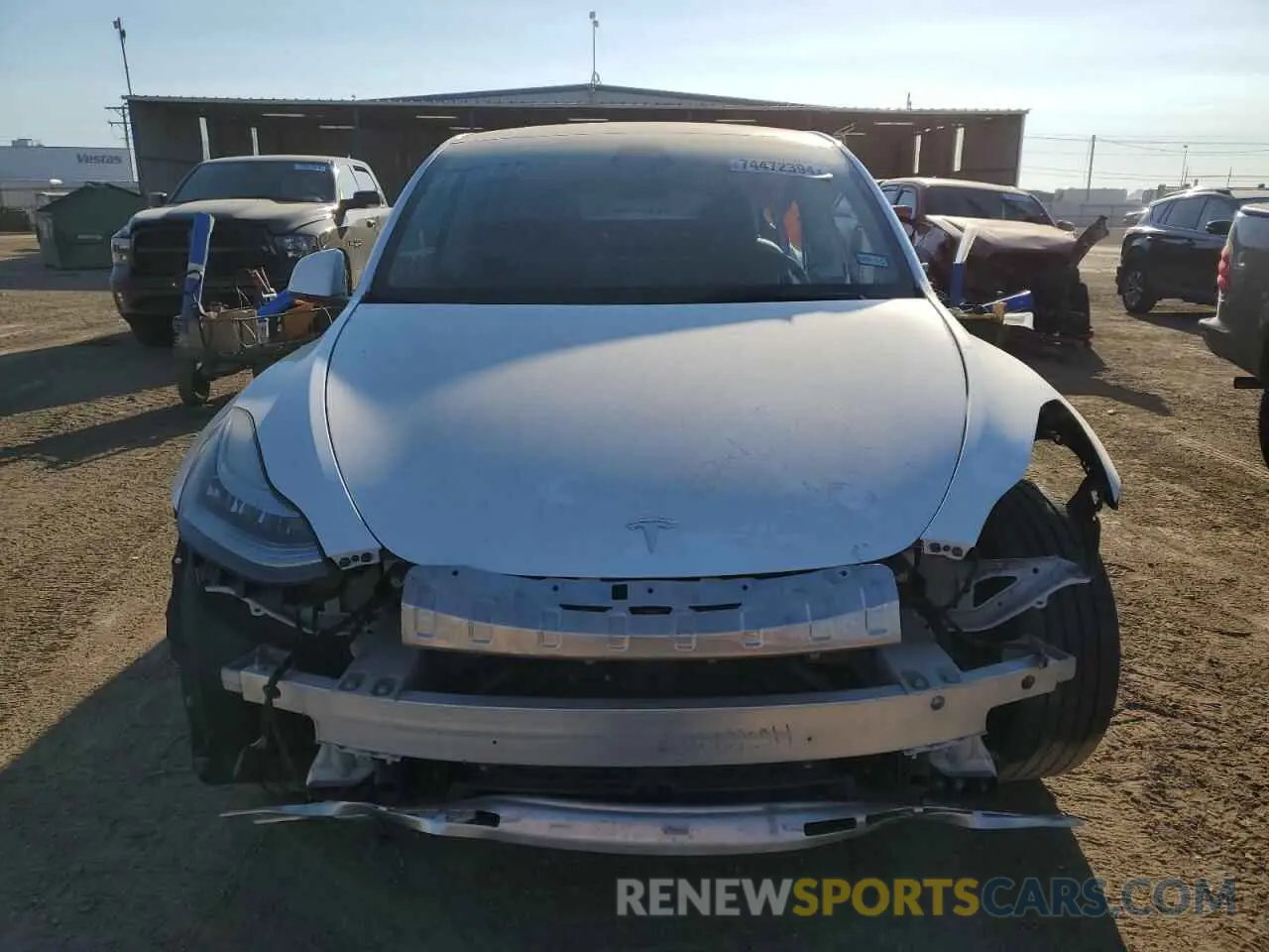 5 Photograph of a damaged car 5YJYGDEE9MF185179 TESLA MODEL Y 2021