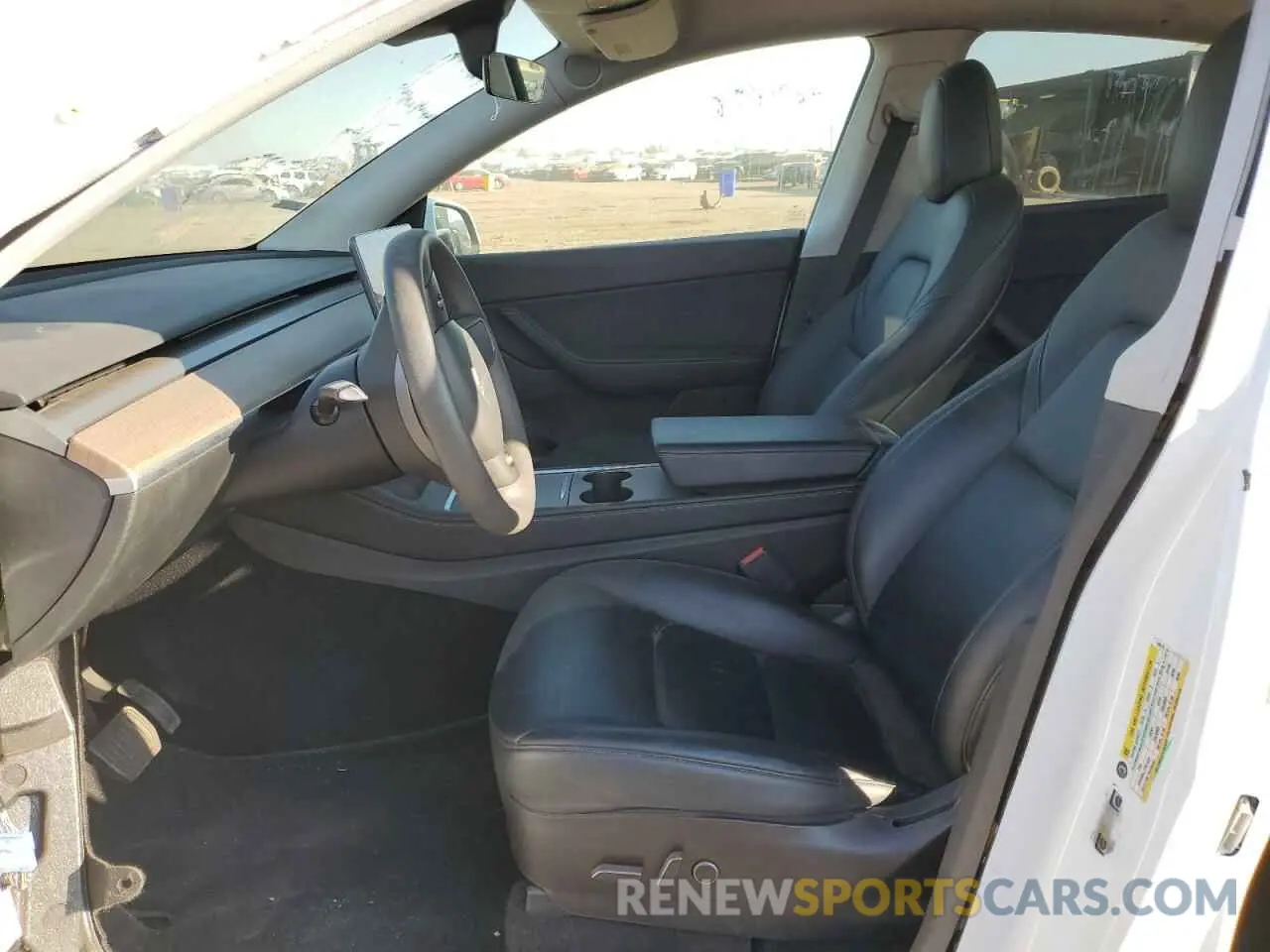 7 Photograph of a damaged car 5YJYGDEE9MF185179 TESLA MODEL Y 2021
