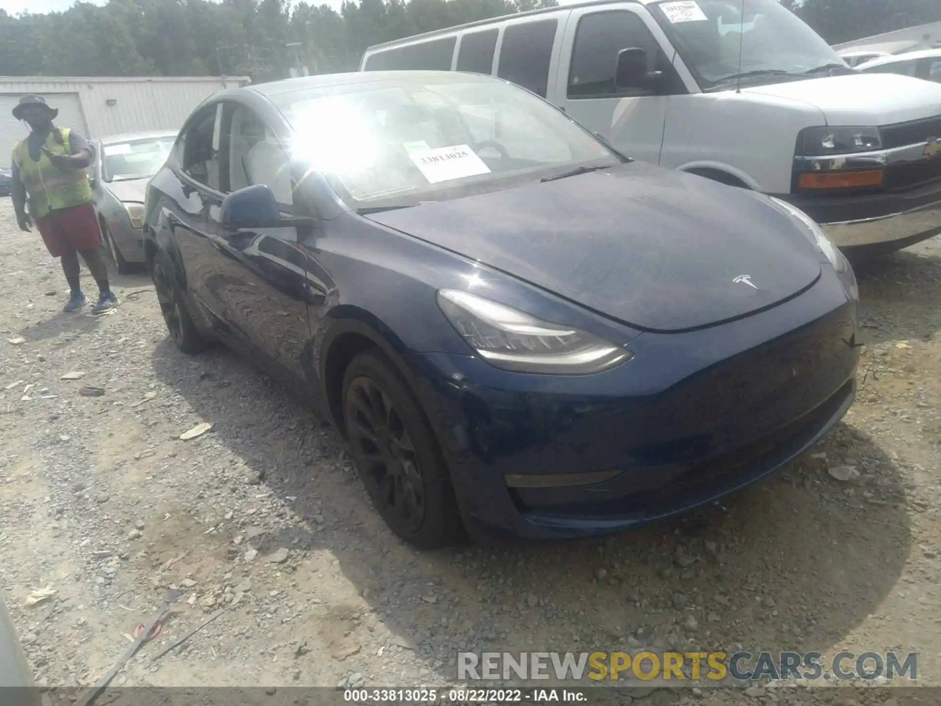 1 Photograph of a damaged car 5YJYGDEE9MF186784 TESLA MODEL Y 2021