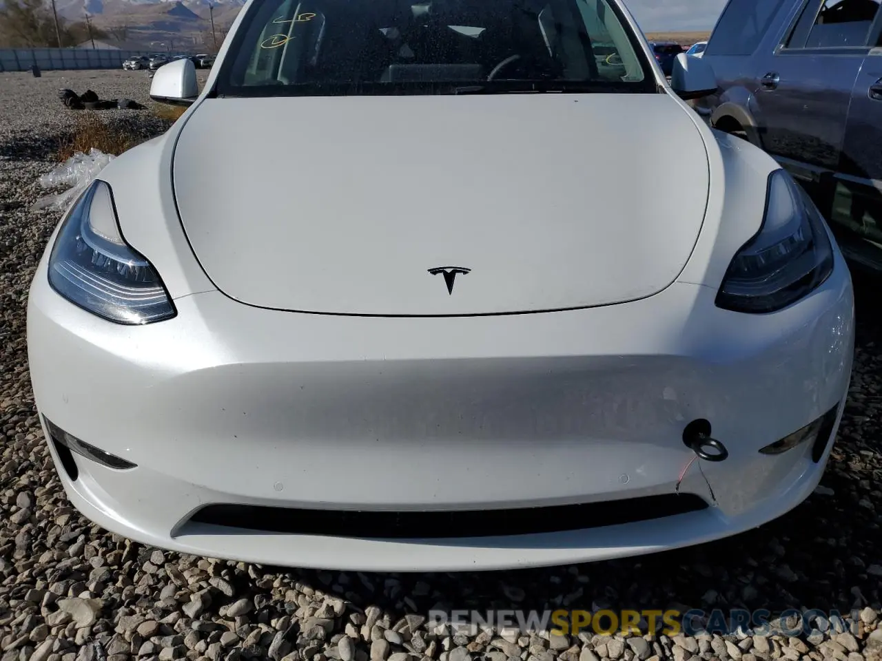 5 Photograph of a damaged car 5YJYGDEE9MF188874 TESLA MODEL Y 2021