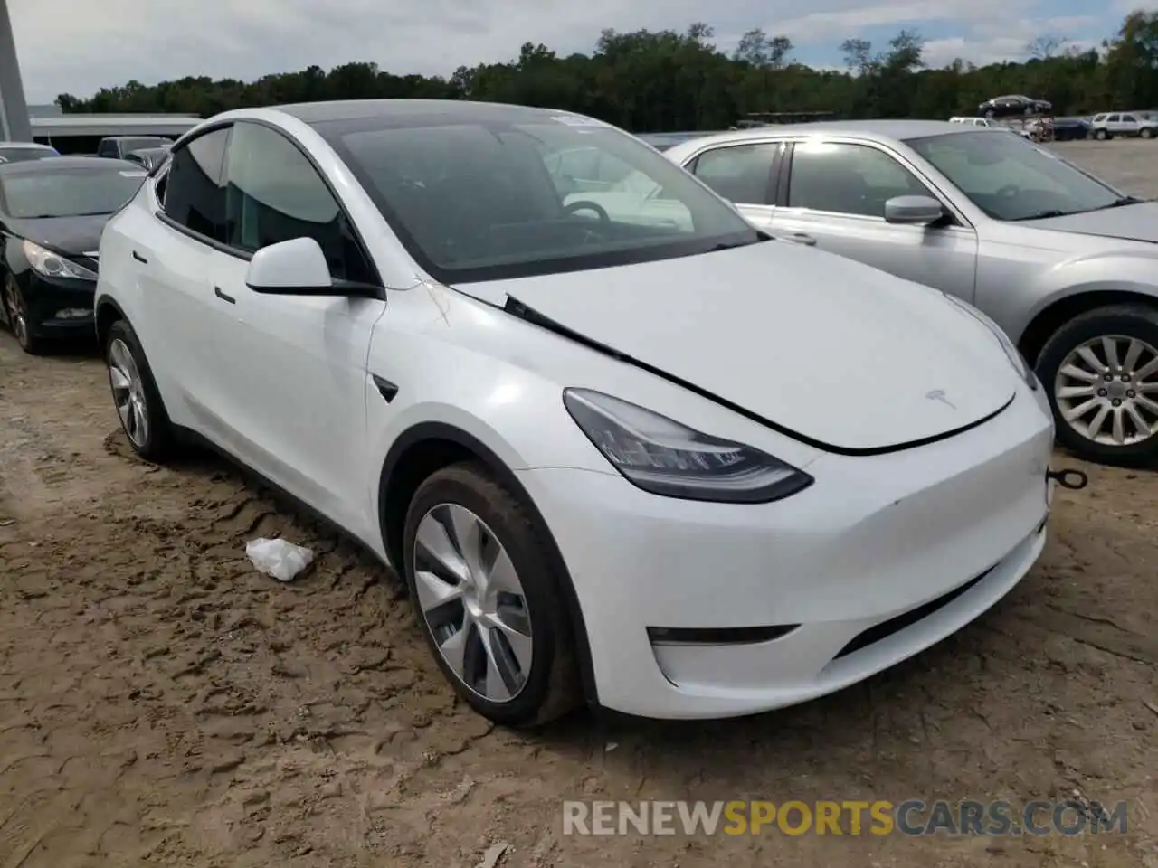 1 Photograph of a damaged car 5YJYGDEE9MF190169 TESLA MODEL Y 2021