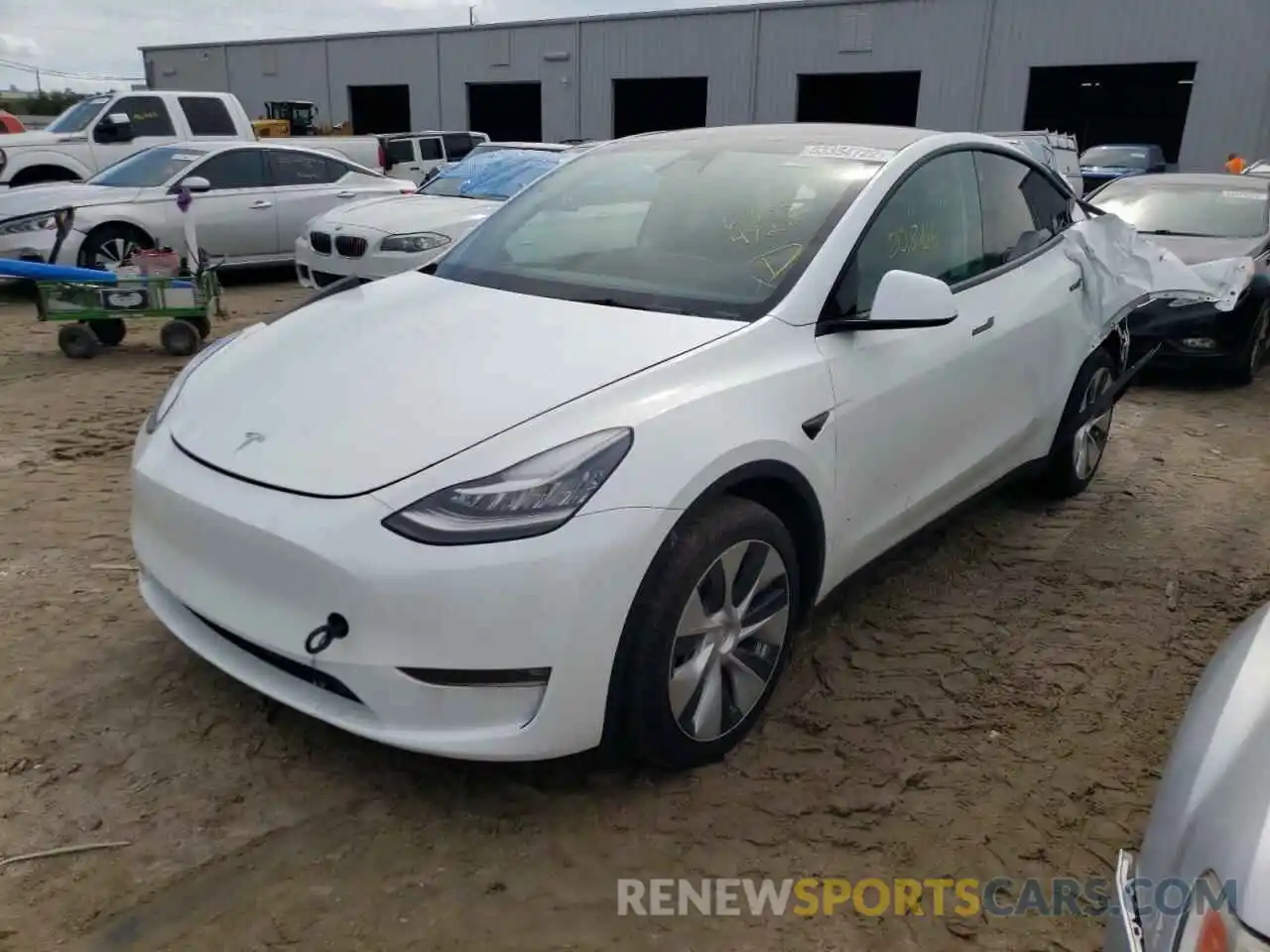 2 Photograph of a damaged car 5YJYGDEE9MF190169 TESLA MODEL Y 2021