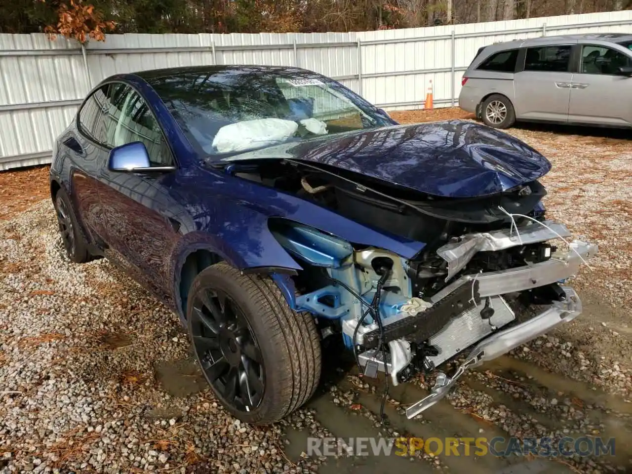 1 Photograph of a damaged car 5YJYGDEE9MF193539 TESLA MODEL Y 2021