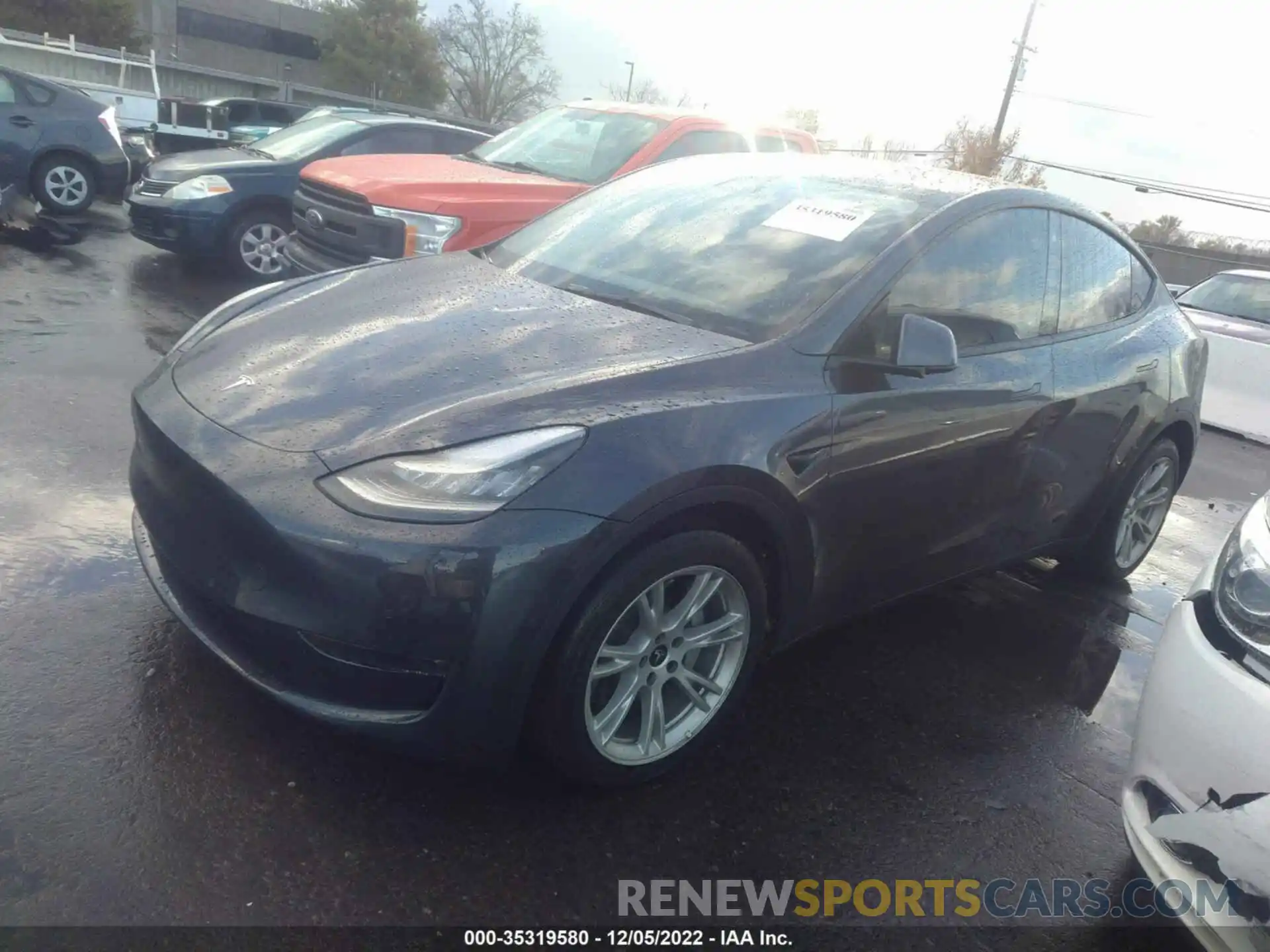 2 Photograph of a damaged car 5YJYGDEE9MF208525 TESLA MODEL Y 2021