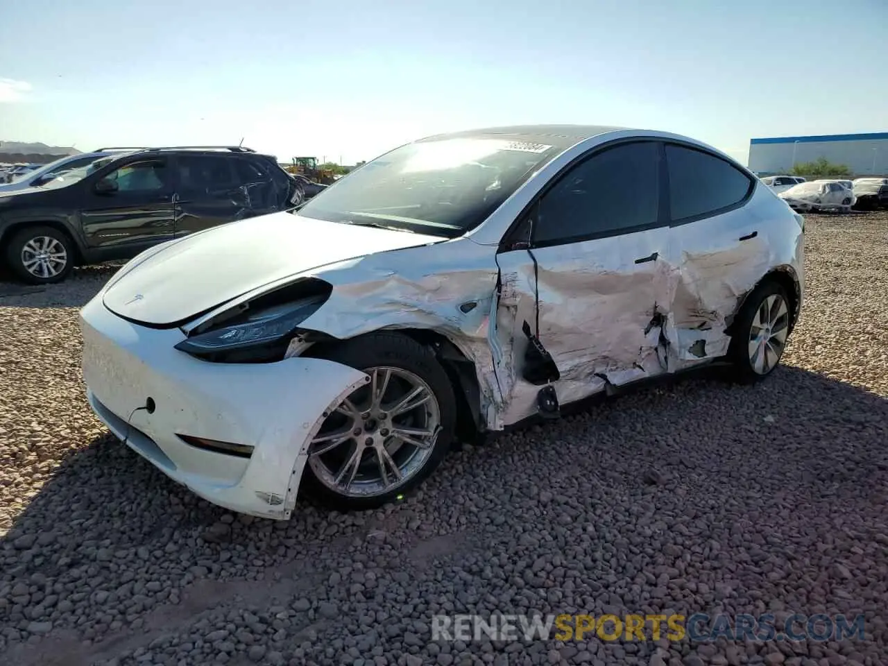 1 Photograph of a damaged car 5YJYGDEE9MF213725 TESLA MODEL Y 2021